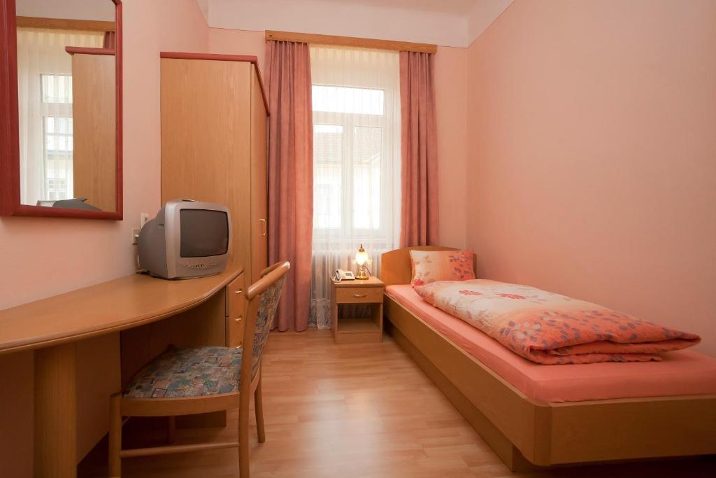 Hotel Glocknerhof Pörtschach am Wörthersee Pokój zdjęcie